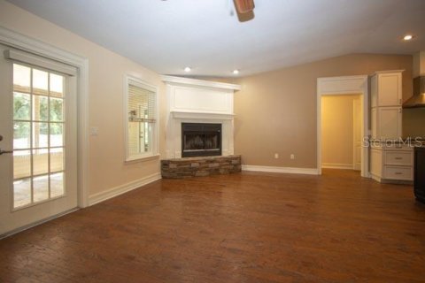 House in Leesburg, Florida 3 bedrooms, 208.47 sq.m. № 1902006 - photo 6