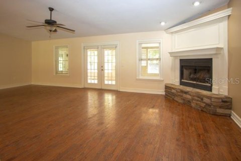 House in Leesburg, Florida 3 bedrooms, 208.47 sq.m. № 1902006 - photo 7