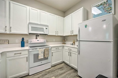 Condo in Davenport, Florida, 3 bedrooms  № 1639943 - photo 4