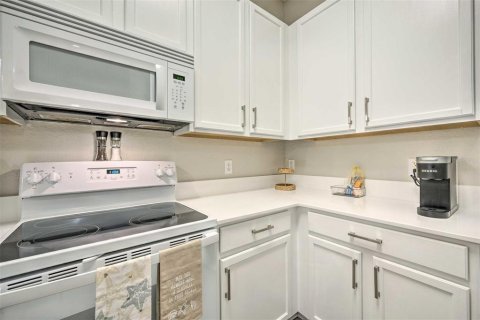 Condo in Davenport, Florida, 3 bedrooms  № 1639943 - photo 6