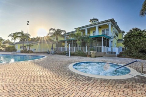 Condo in Davenport, Florida, 3 bedrooms  № 1639943 - photo 25