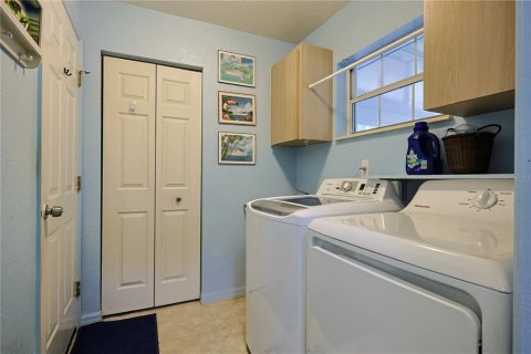 Casa en venta en Ocala, Florida, 3 dormitorios, 171.13 m2 № 1582515 - foto 21
