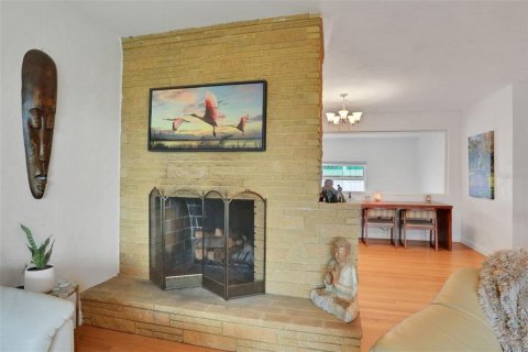 Купить виллу или дом в Дейтона-Бич, Флорида 6 комнат, 125.51м2, № 1591720 - фото 11