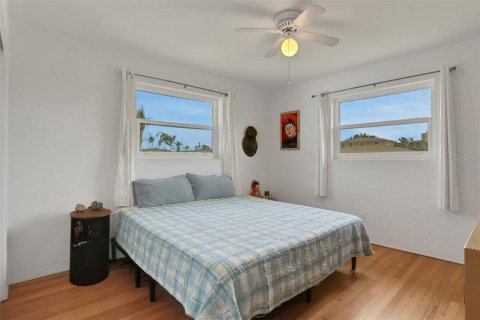 Купить виллу или дом в Дейтона-Бич, Флорида 6 комнат, 125.51м2, № 1591720 - фото 28
