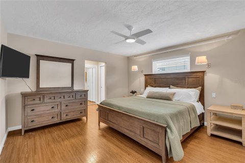 Villa ou maison à louer à Sarasota, Floride: 3 chambres, 160.35 m2 № 917930 - photo 18