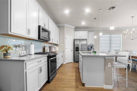 Casa en alquiler en Lake Worth, Florida, 3 dormitorios, 165.46 m2 № 1926775 - foto 13