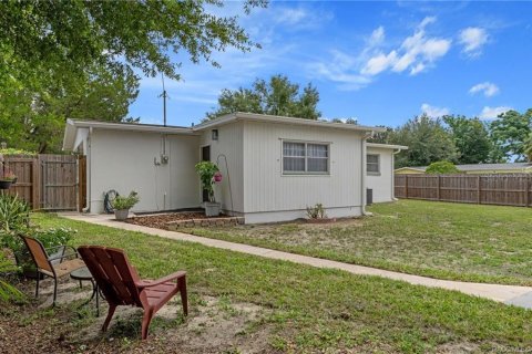 House in Beverly Hills, Florida 2 bedrooms, 111.48 sq.m. № 1832872 - photo 25