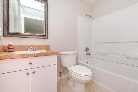 House in Plant City, Florida 3 bedrooms, 123.1 sq.m. № 1905034 - photo 10