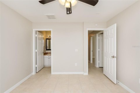 House in Plant City, Florida 3 bedrooms, 123.1 sq.m. № 1905034 - photo 9