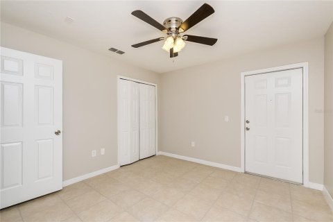 House in Plant City, Florida 3 bedrooms, 123.1 sq.m. № 1905034 - photo 8