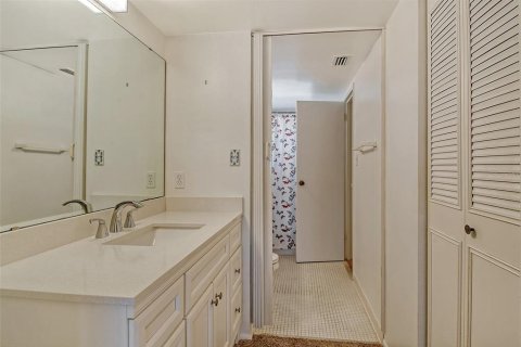 Condominio en venta en Sarasota, Florida, 1 dormitorio, 72.28 m2 № 2093984 - foto 27