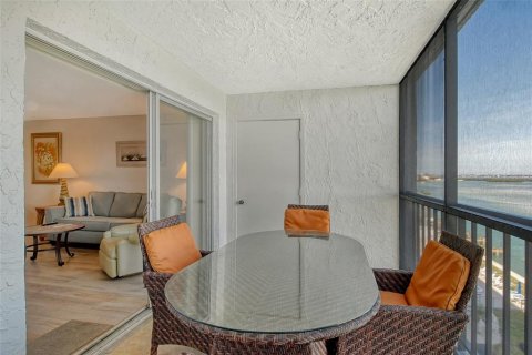Condominio en venta en Sarasota, Florida, 1 dormitorio, 72.28 m2 № 2093984 - foto 15