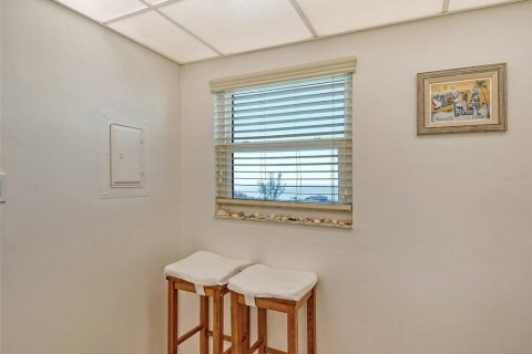 Condominio en venta en Sarasota, Florida, 1 dormitorio, 72.28 m2 № 2093984 - foto 22