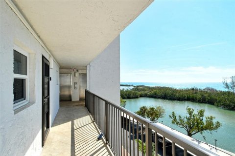 Condominio en venta en Sarasota, Florida, 1 dormitorio, 72.28 m2 № 2093984 - foto 5