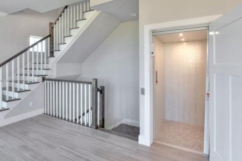 House in Ormond Beach, Florida 2 bedrooms № 1928916 - photo 10