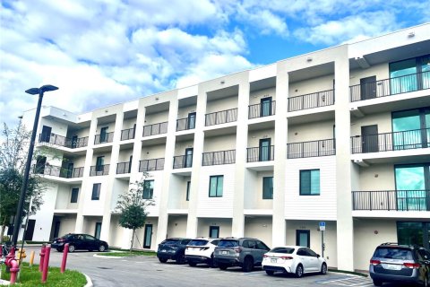 Condo in Doral, Florida, 1 bedroom № 2018335