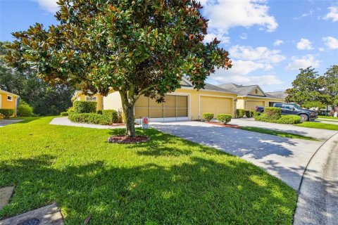 House in New Port Richey, Florida 3 bedrooms, 105.72 sq.m. № 1883914 - photo 5