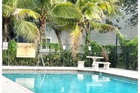 Copropriété à vendre à Homestead, Floride: 3 chambres, 104.89 m2 № 2066553 - photo 12