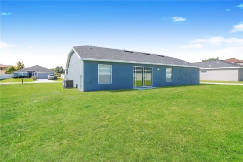 Villa ou maison à vendre à Kissimmee, Floride: 4 chambres, 168.25 m2 № 2107887 - photo 15