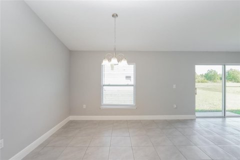 Villa ou maison à vendre à Kissimmee, Floride: 4 chambres, 168.25 m2 № 2107887 - photo 3