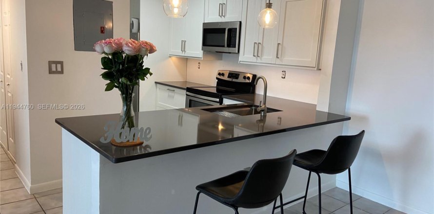 Condo à Cutler Bay, Floride, 2 chambres  № 2001245