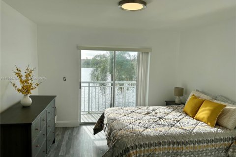 Copropriété à vendre à Cutler Bay, Floride: 2 chambres, 103.4 m2 № 2001245 - photo 5