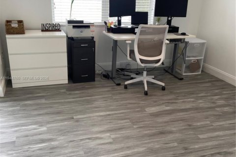 Copropriété à vendre à Cutler Bay, Floride: 2 chambres, 103.4 m2 № 2001245 - photo 9