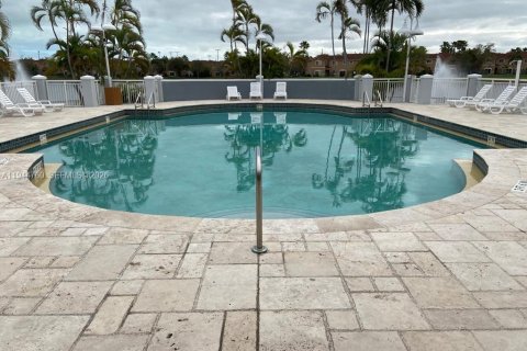 Copropriété à vendre à Cutler Bay, Floride: 2 chambres, 103.4 m2 № 2001245 - photo 14