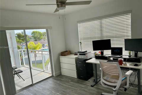 Copropriété à vendre à Cutler Bay, Floride: 2 chambres, 103.4 m2 № 2001245 - photo 6