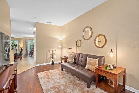 Townhouse in Winter Park, Florida 3 bedrooms, 170.66 sq.m. № 1744847 - photo 2