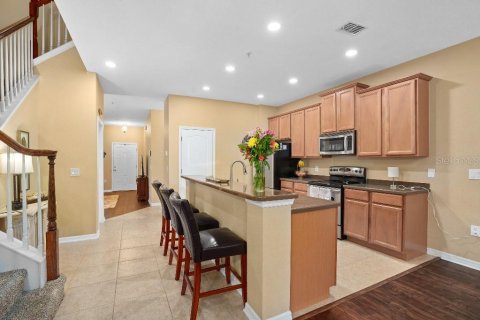 Townhouse in Winter Park, Florida 3 bedrooms, 170.66 sq.m. № 1744847 - photo 3