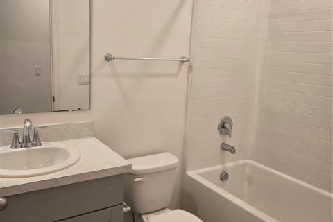 Villa ou maison à vendre à Kissimmee, Floride: 4 chambres, 174.1 m2 № 2323171 - photo 11