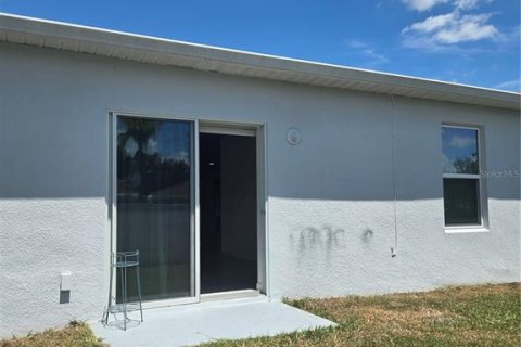 Villa ou maison à vendre à Kissimmee, Floride: 4 chambres, 174.1 m2 № 2323171 - photo 12