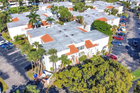 Condo in Aventura, Florida, 3 bedrooms № 2038698 - photo 22