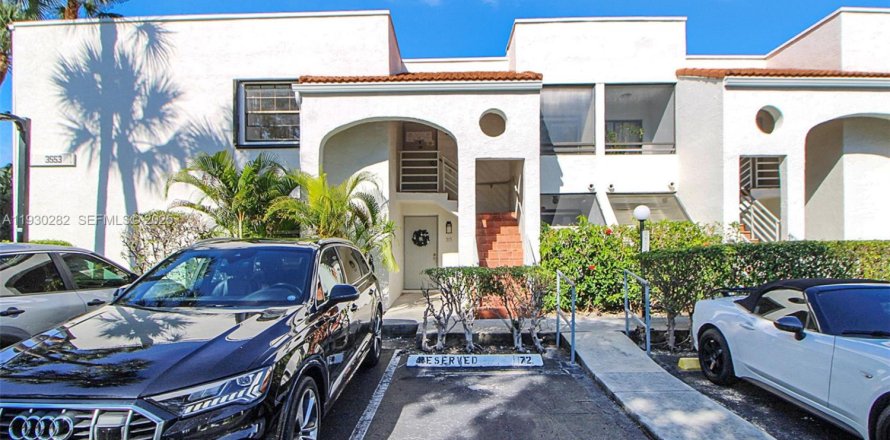 Condo in Aventura, Florida, 3 bedrooms № 2038698