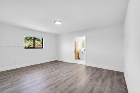 Купить виллу или дом в Майами, Флорида 4 спальни, 212.65м2, № 2005473 - фото 20