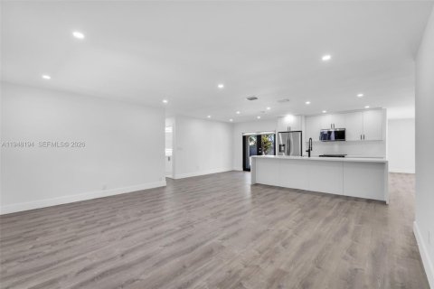 Купить виллу или дом в Майами, Флорида 4 спальни, 212.65м2, № 2005473 - фото 3