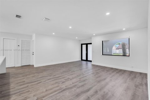 Купить виллу или дом в Майами, Флорида 4 спальни, 212.65м2, № 2005473 - фото 12