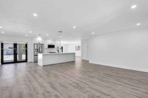 Купить виллу или дом в Майами, Флорида 4 спальни, 212.65м2, № 2005473 - фото 4