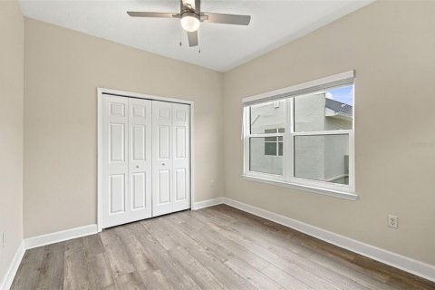 Townhouse in Tampa, Florida 2 bedrooms, 117.15 sq.m. № 2413631 - photo 21