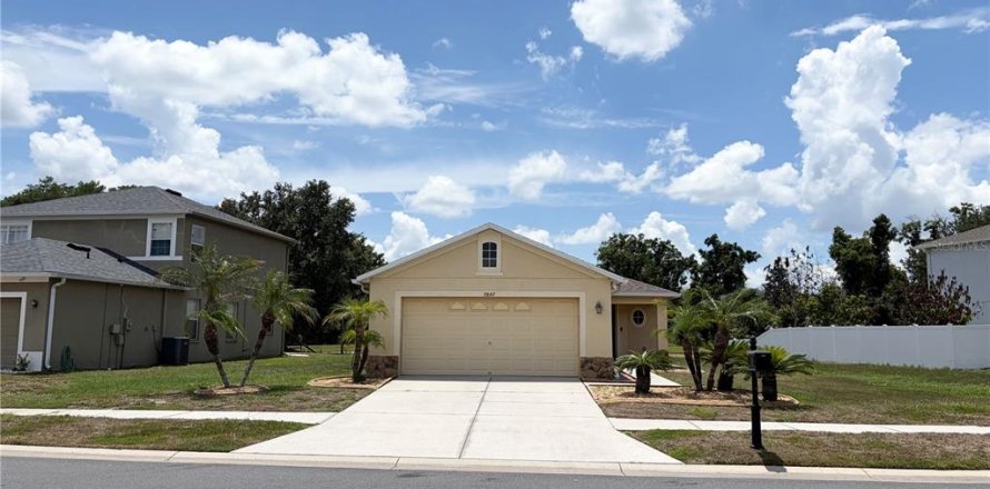 Villa ou maison à Land O' Lakes, Floride 3 chambres, 118.26 m2 № 2107190