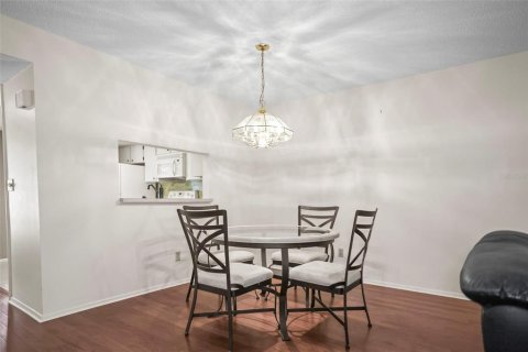 Купить кондоминиум в Клируотер, Флорида 8 комнат, 95.69м2, № 2208155 - фото 16