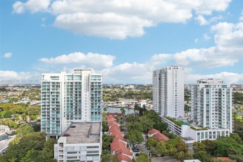 Adosado en venta en Miami, Florida, 2 dormitorios, 92.9 m2 № 2043941 - foto 30