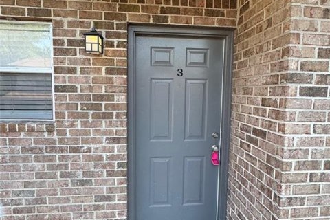 Снять в аренду квартиру в Лисбург, Флорида 3 комнаты, 87.14м2, № 1754675 - фото 2