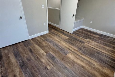 Снять в аренду квартиру в Лисбург, Флорида 3 комнаты, 87.14м2, № 1754675 - фото 14