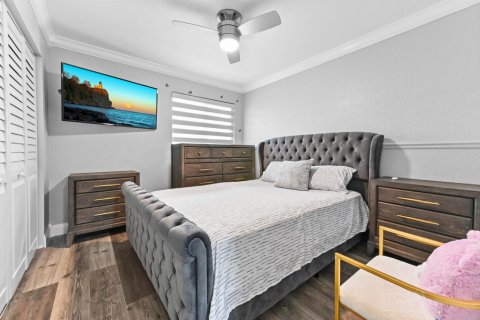 Villa ou maison à vendre à Boynton Beach, Floride: 4 chambres, 203.64 m2 № 2081665 - photo 27