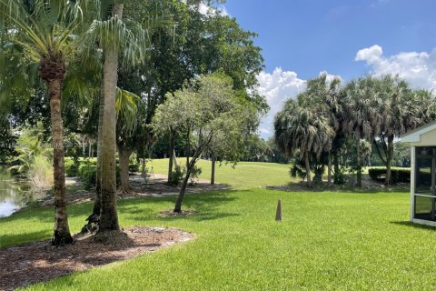 Townhouse in Plantation, Florida 2 bedrooms, 103.12 sq.m. № 1891507 - photo 15