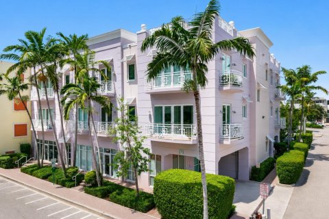 Condo à Delray Beach, Floride, 2 chambres  № 2319774