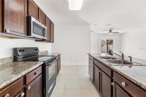 House in Wesley Chapel, Florida 5 bedrooms, 227.33 sq.m. № 2238505 - photo 16
