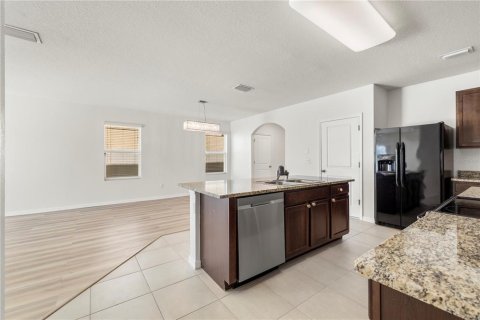 House in Wesley Chapel, Florida 5 bedrooms, 227.33 sq.m. № 2238505 - photo 19